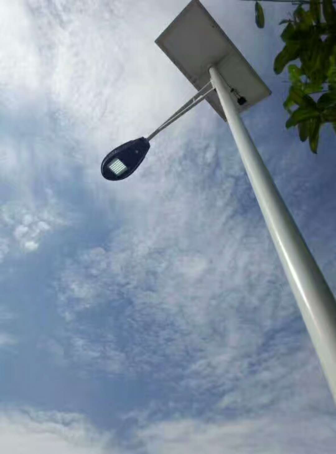 【十大案例】海南琼海农村太阳能路灯道路亮化工程